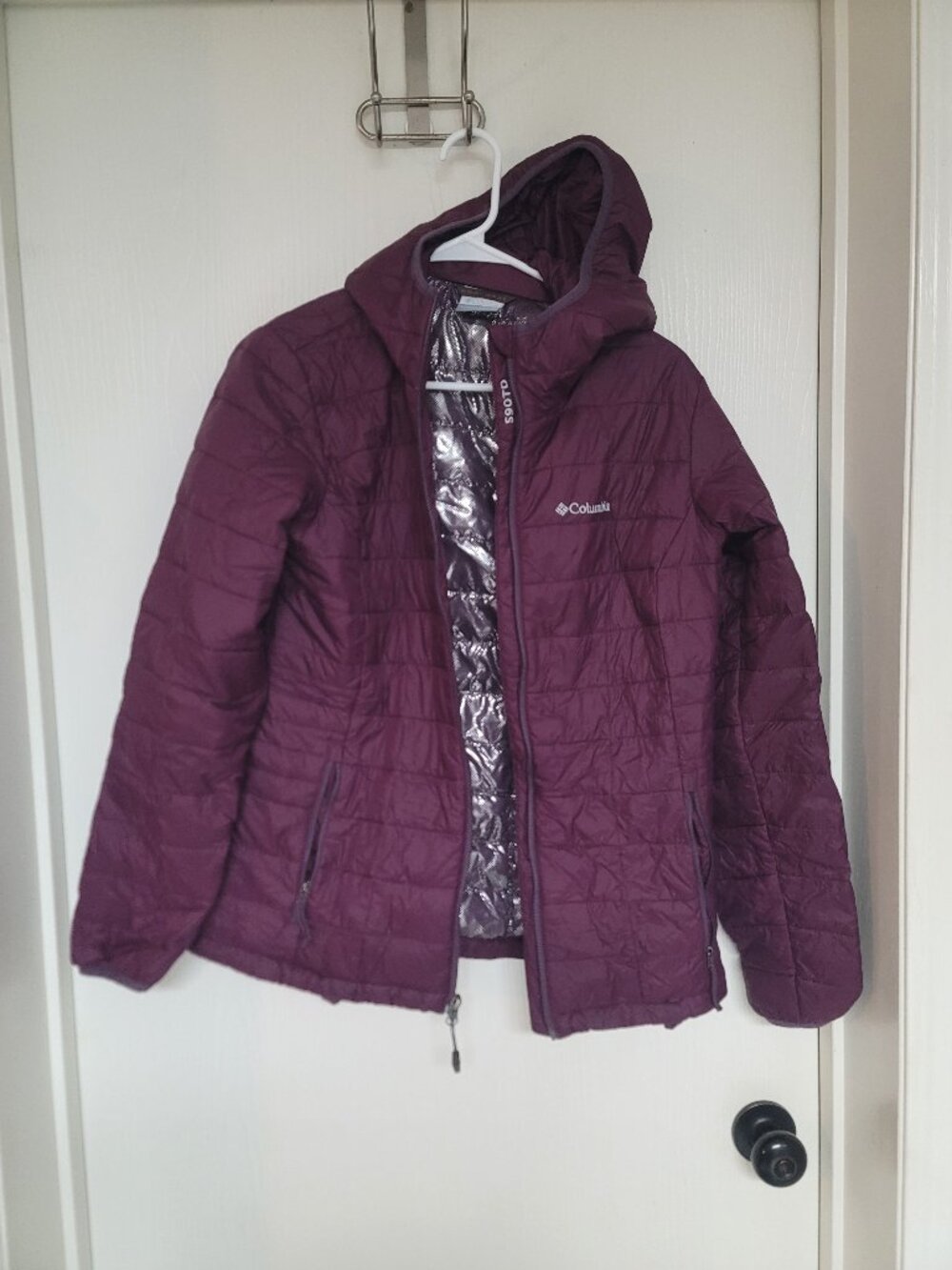 Womens burgundy full zip Columbia omni heat turbodown 590TD hooded coat - size M